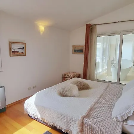 Apartment Oliva Allegra Split